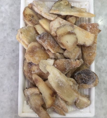 老人头：老人头菌质地脆嫩，久煮不烂