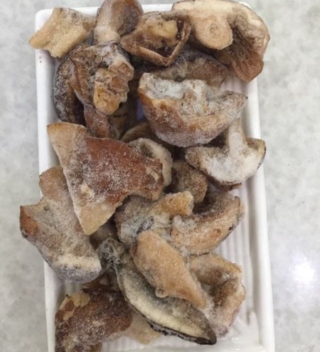 招牌香菌：香菌口感厚实，煮汤后菌香突出